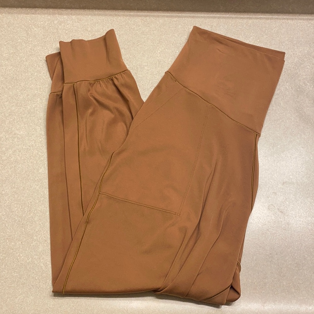 OFFLINE By Aerie Real Me Joggers